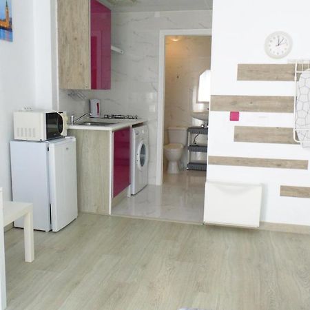Apartamento En Centro A 150M Del Mar Apolo B Torrevieja Exterior photo